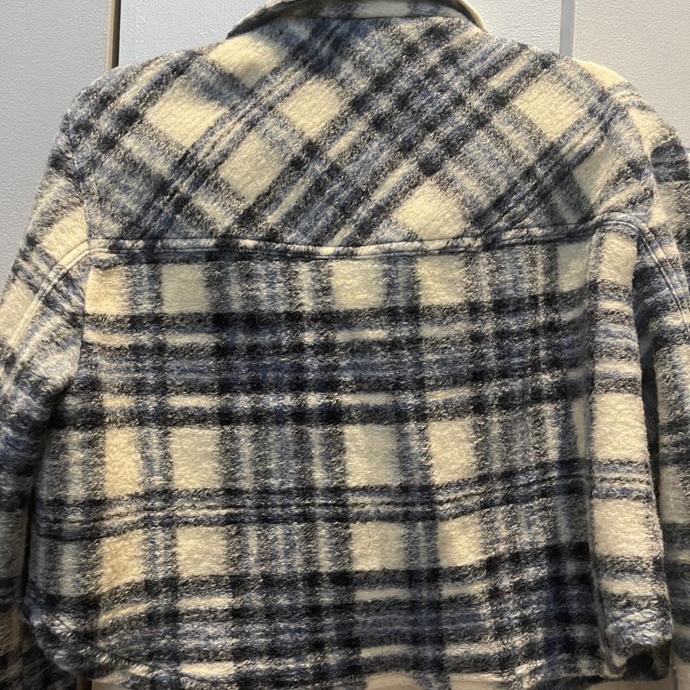 Zara Shacket - Picture 2 of 3